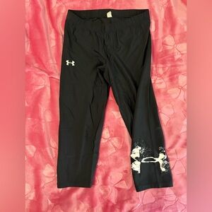 Under Armour Black Cropped Athletic Bottoms